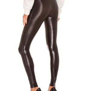 SPANX Shiny Brown Croc-Embossed Faux leather Leggings L